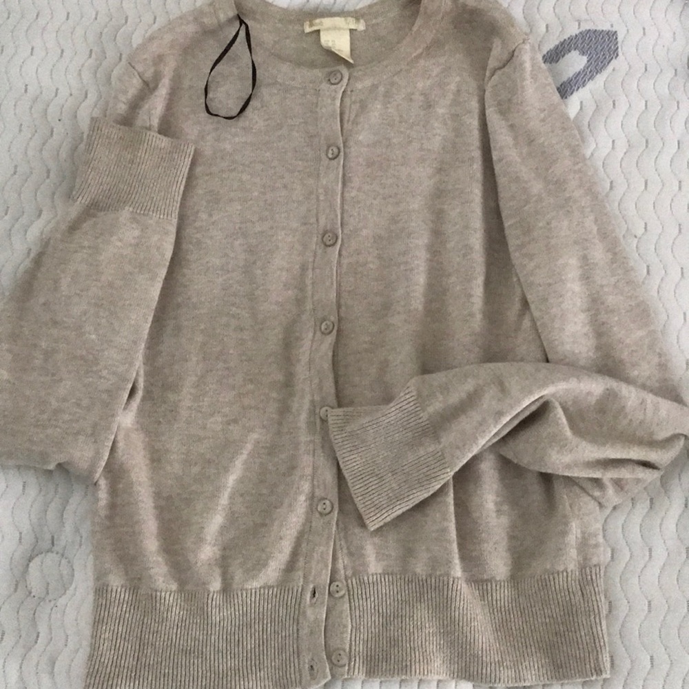 H&M xsmall light brown cardigan